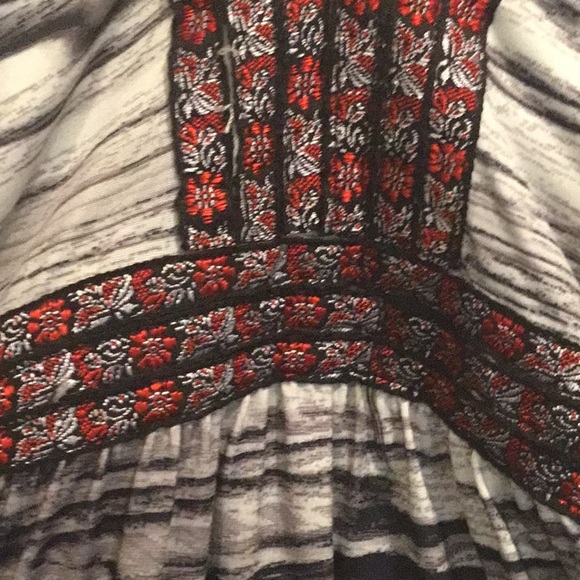 Tunic Top - Picture 3 of 10